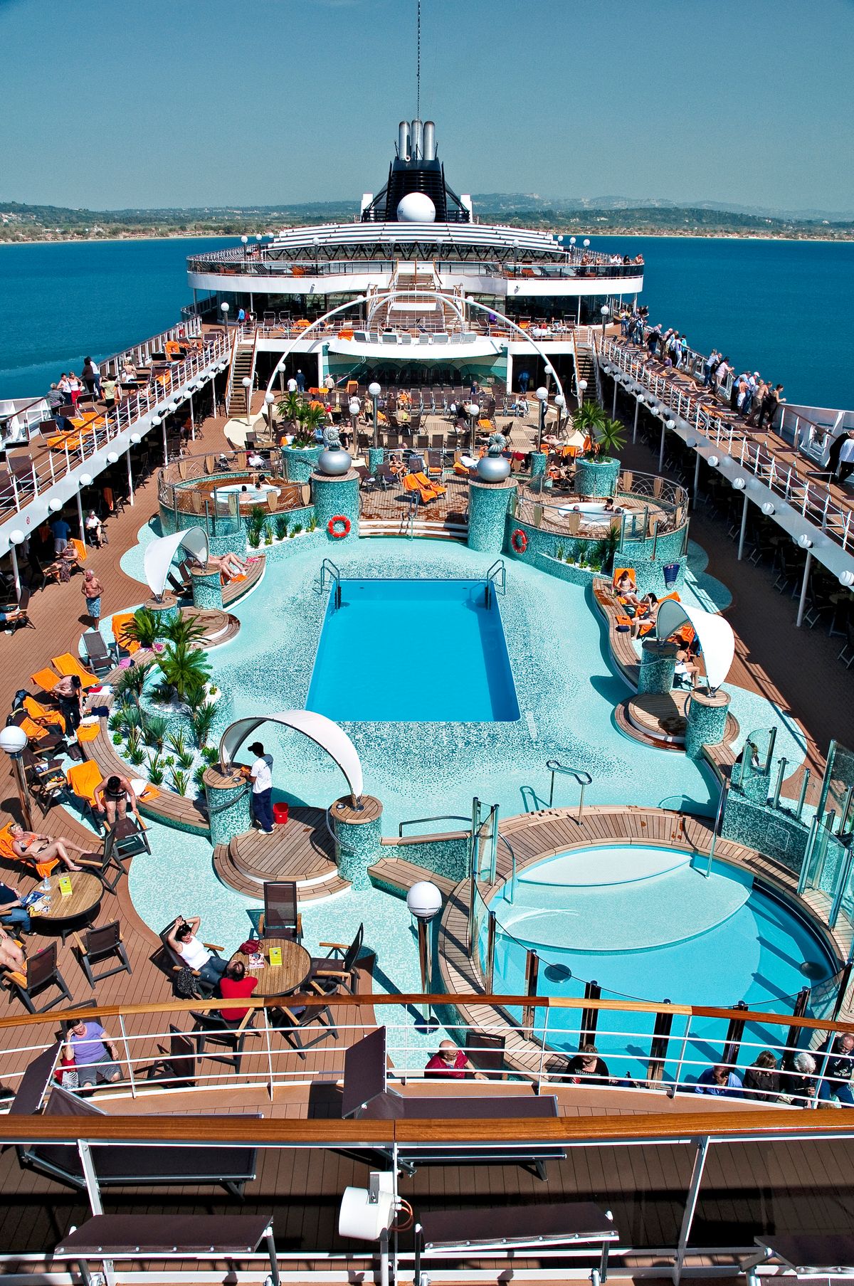 MSC Magnifica